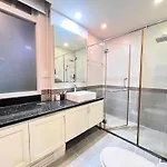 3Br Duplex Star Hill Apartment